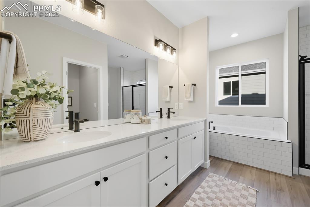 Image 19 of 40: Master Bathroom