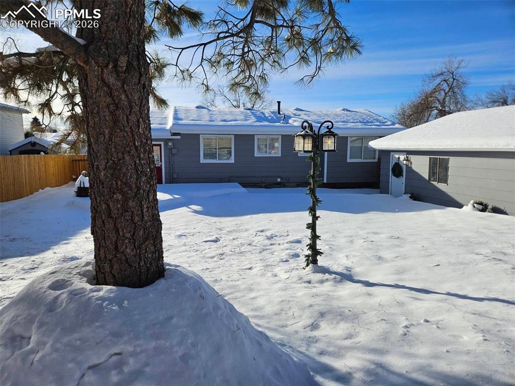 Image 30 of 30: Back of Structure