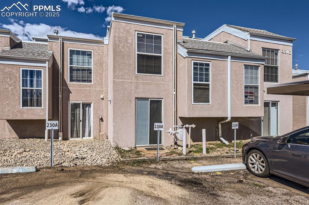 Image 12 of 12: Front of Structure