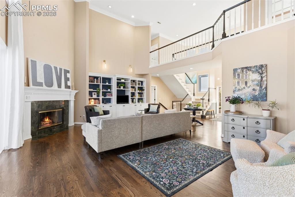 Image 13 of 48: Living Room