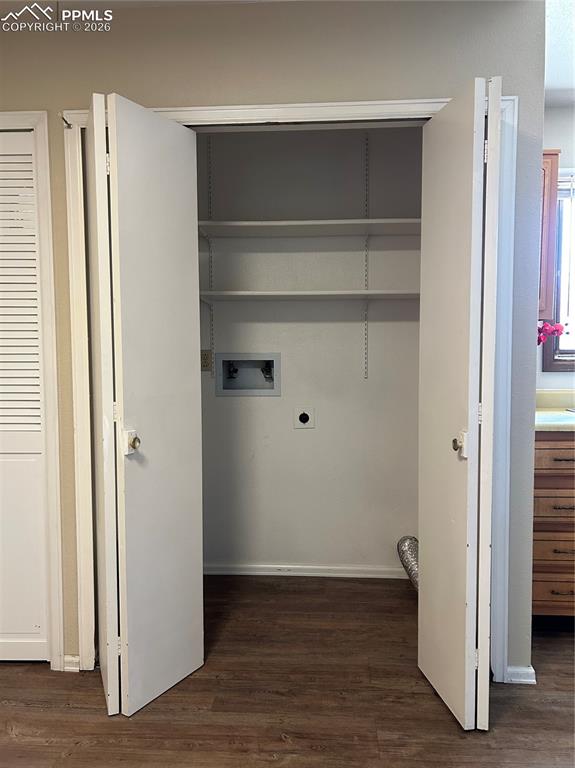 Image 17 of 22: Laundry