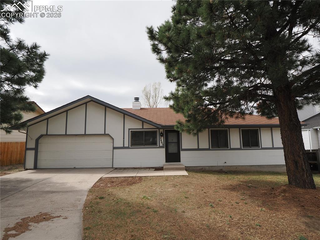 Image 2 of 5: Front of Structure