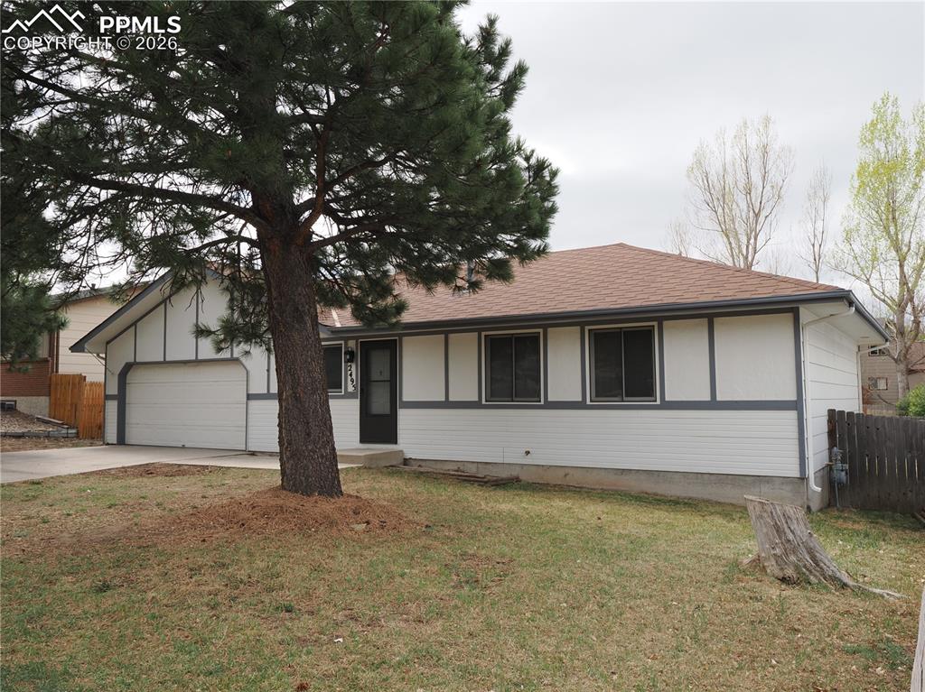 Image 5 of 5: Front of Structure