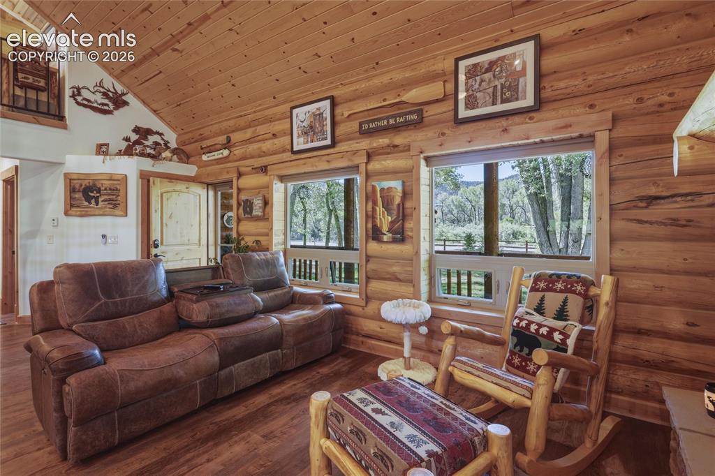 Image 10 of 41: Living Room
