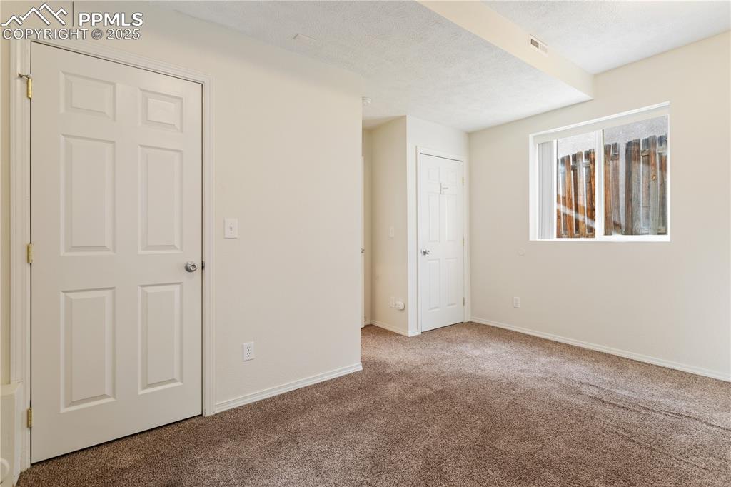 Image 30 of 38: unit B