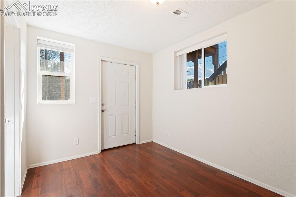 Image 37 of 38: unit B