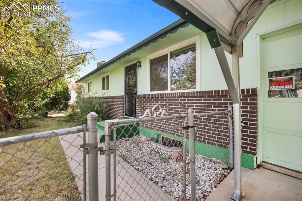 Image 31 of 33: Side of Structure