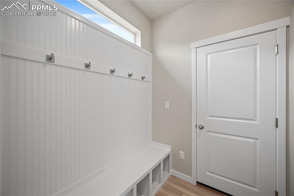 Image 14 of 37: Mud Room