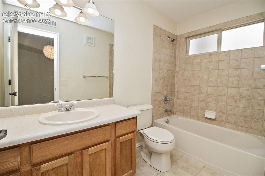 Image 29 of 44: Master Bathroom