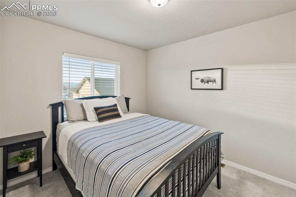 Image 29 of 37: Bedroom