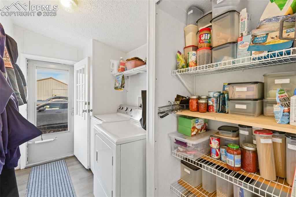 Image 20 of 47: Laundry