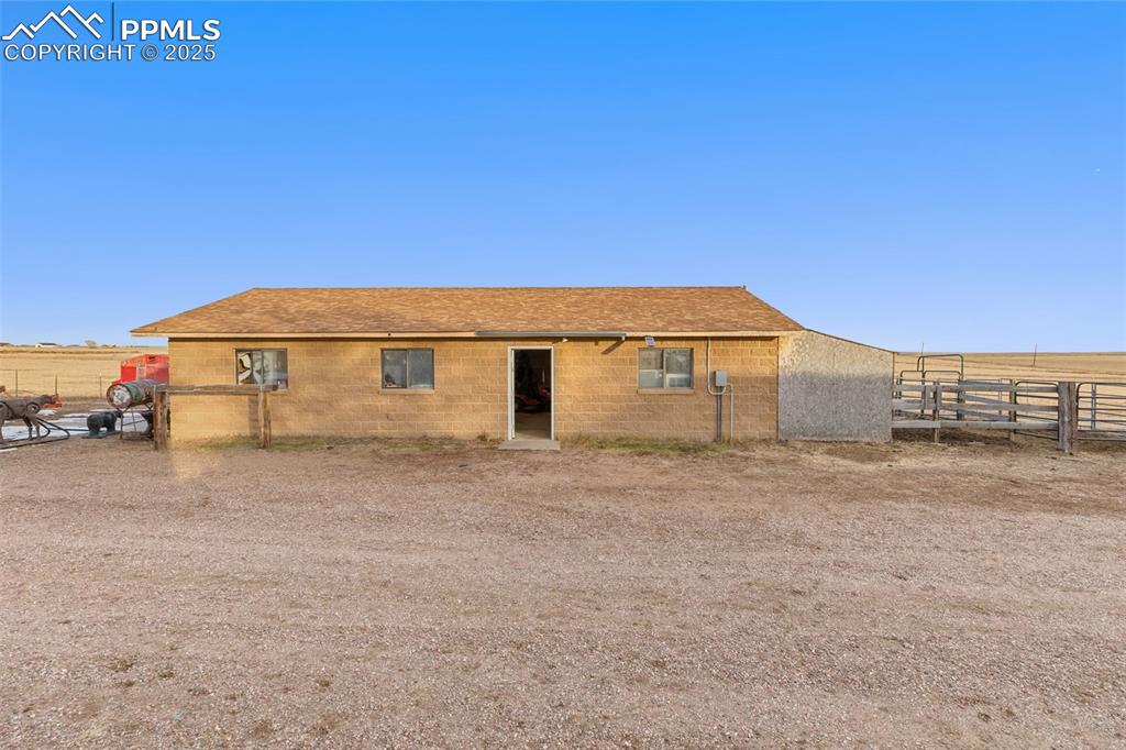 Image 34 of 47: Back of Structure