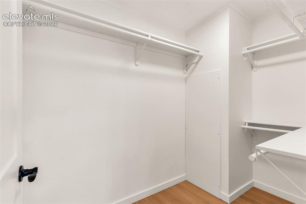 Image 22 of 49: Closet
