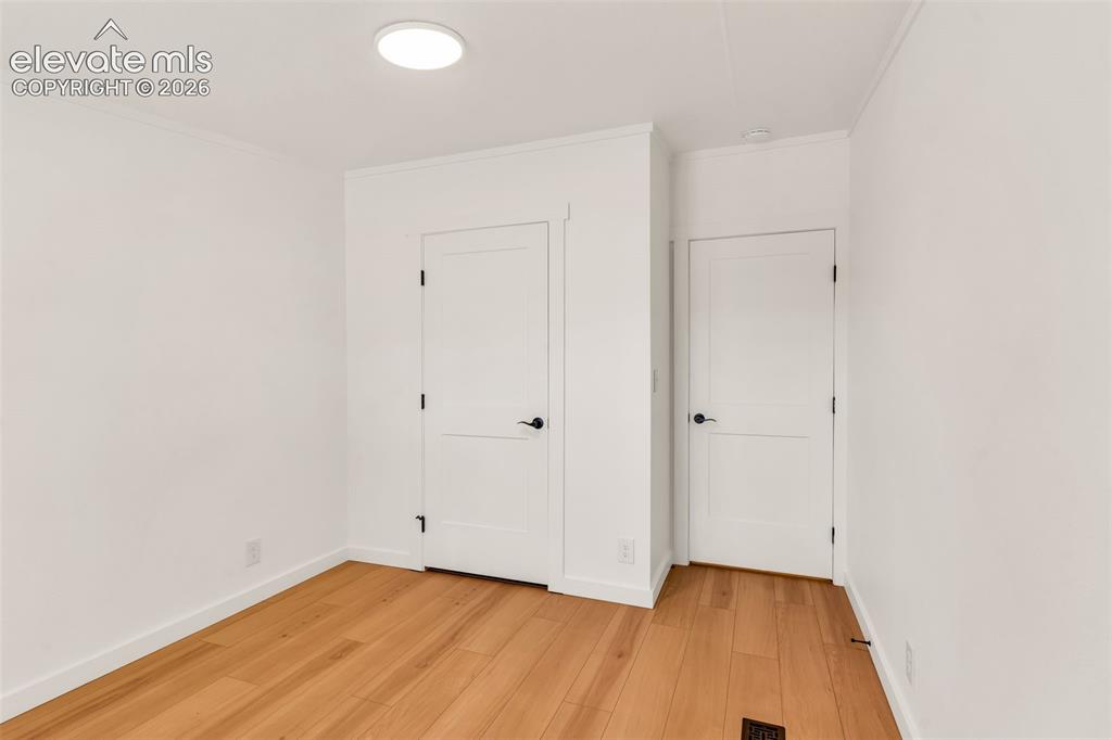 Image 24 of 49: Bedroom