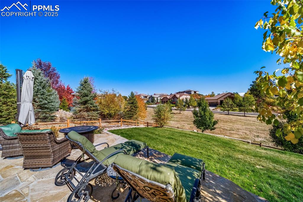 Image 37 of 50: Patio