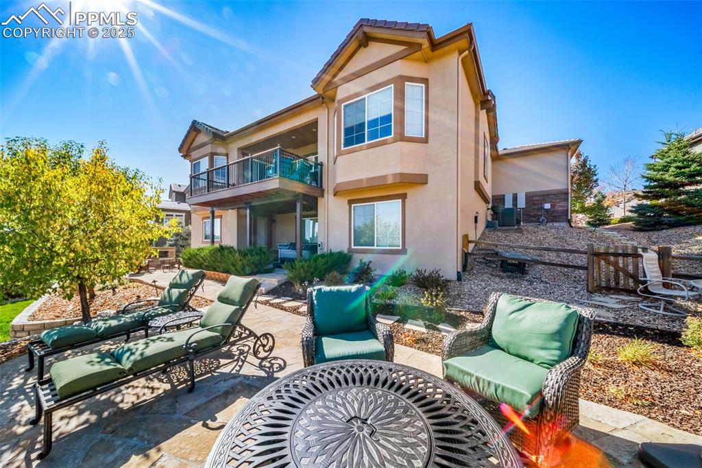 Image 38 of 50: Back of Structure