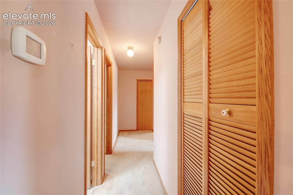 Image 17 of 41: Hallway