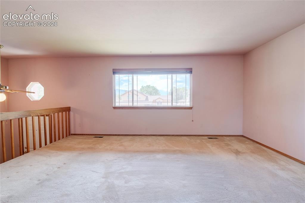 Image 7 of 41: Living Room