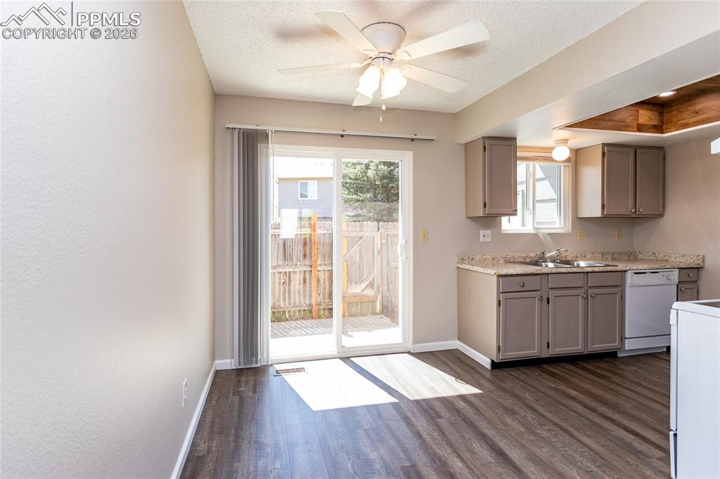 Image 13 of 31: New sliding door.