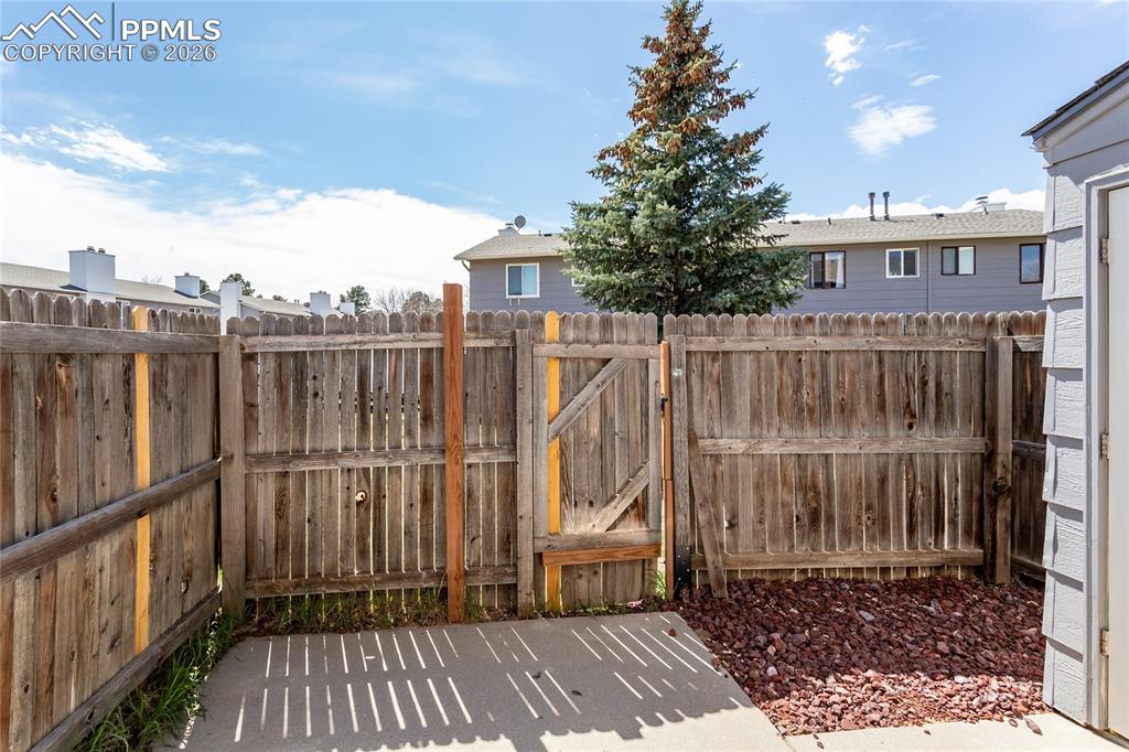 Image 7 of 31: Patio