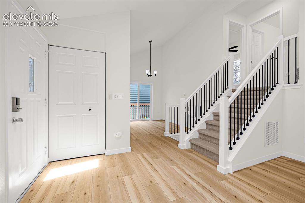 Image 8 of 48: Entry