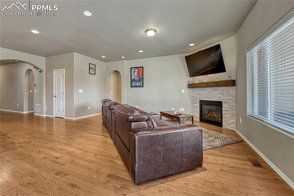 Image 12 of 37: Living Room