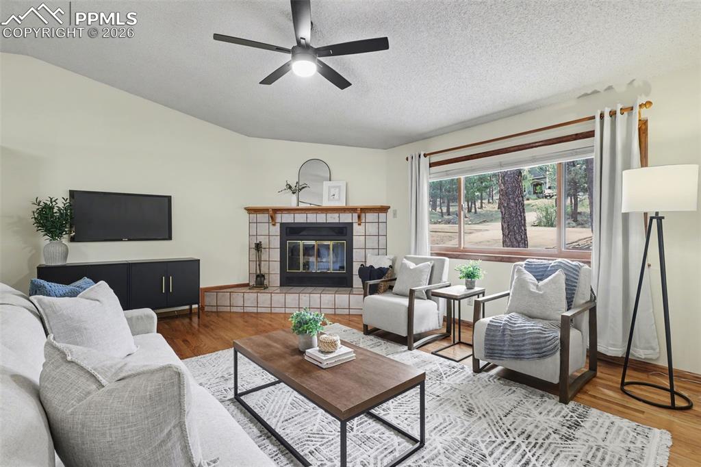 Image 9 of 48: Living Room