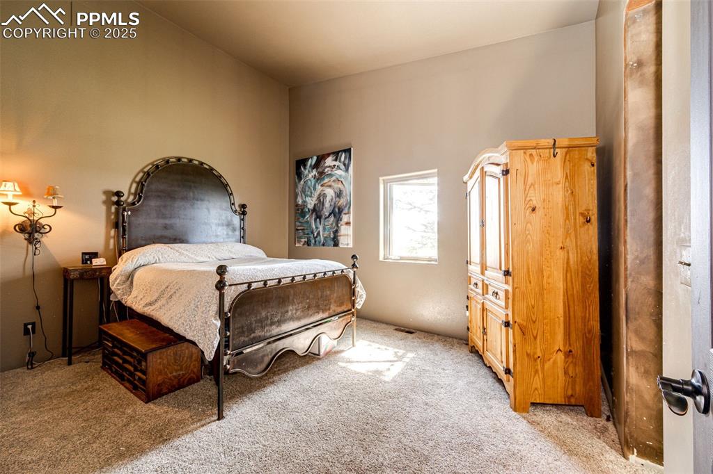 Image 20 of 42: Bedroom