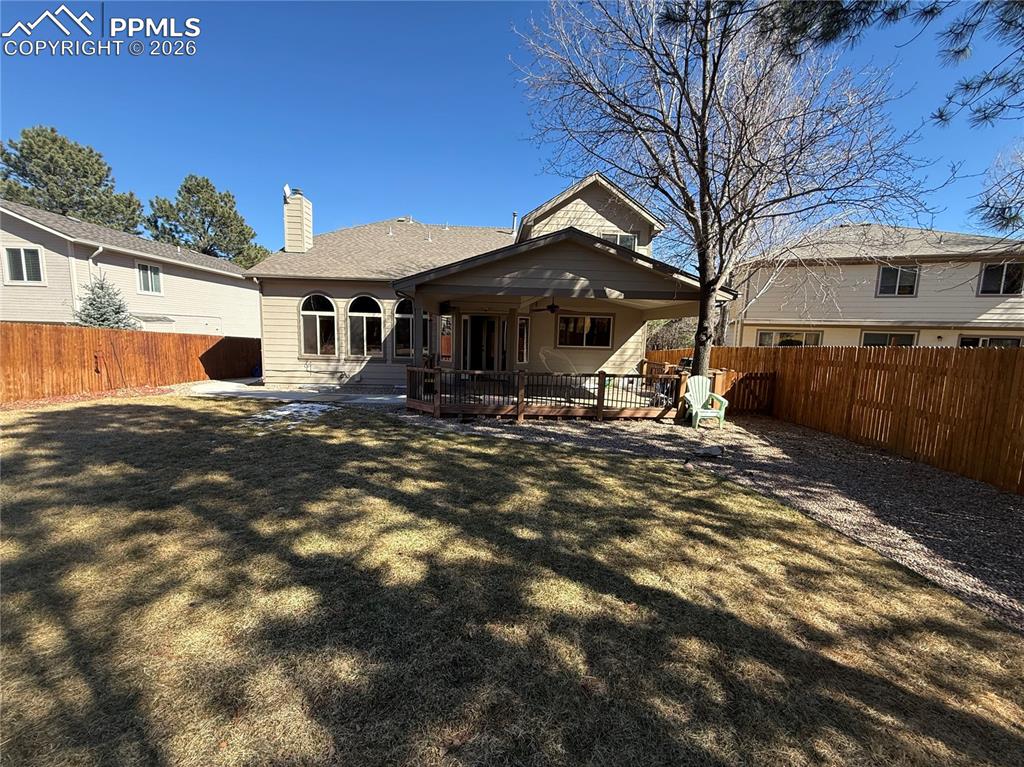 Image 28 of 31: Back of Structure