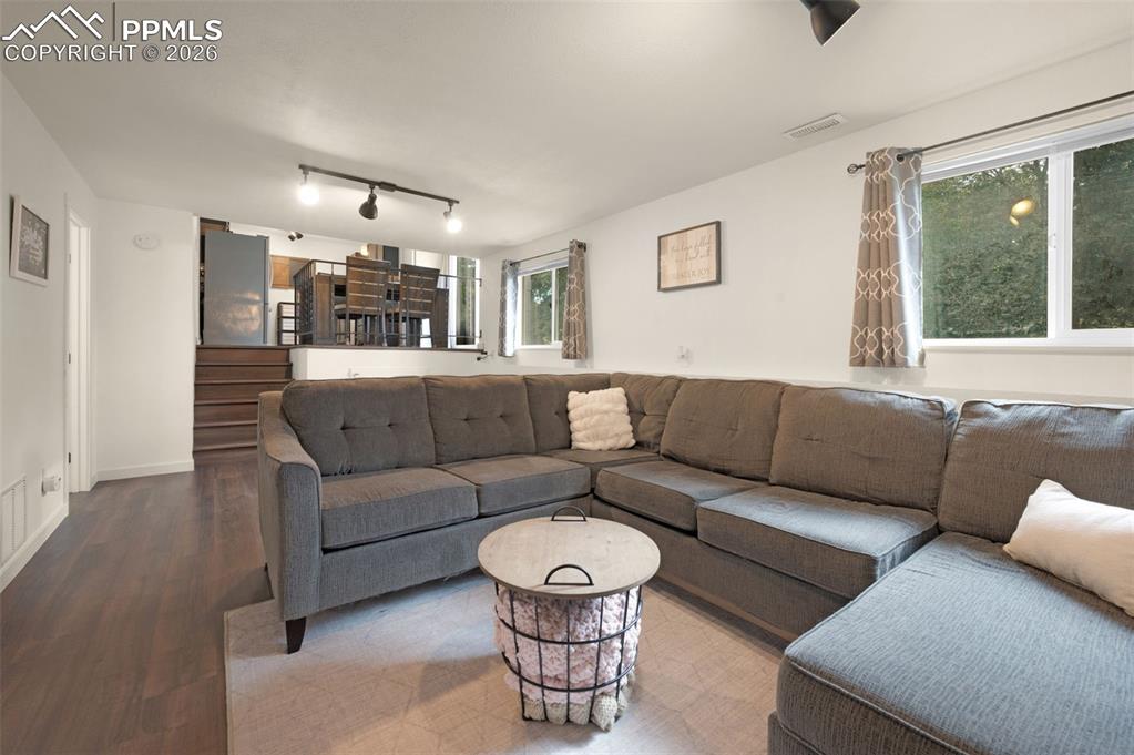 Image 15 of 29: Living Room