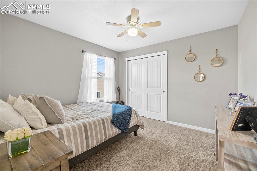 Image 20 of 34: Bedroom