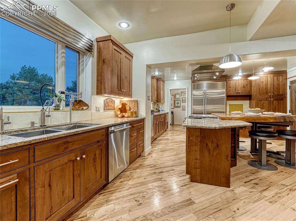 Image 4 of 50: Offered to the public for the first time with only three stewards in its hi