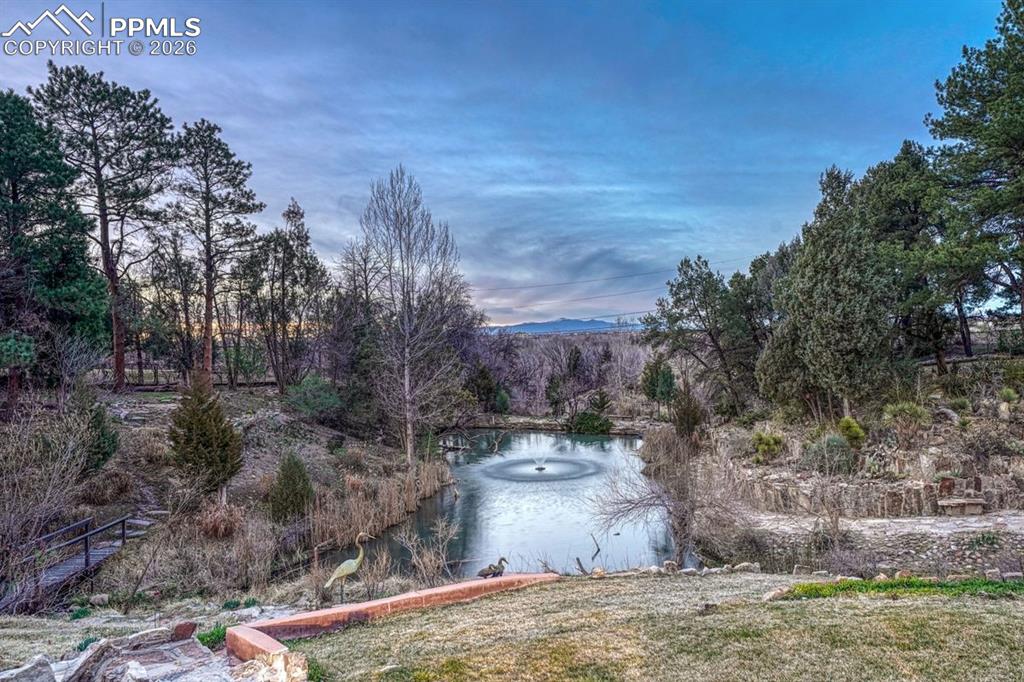 Image 50 of 50: Bedroom