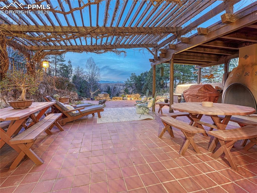 Image 7 of 50: Floorplan-Third Floor