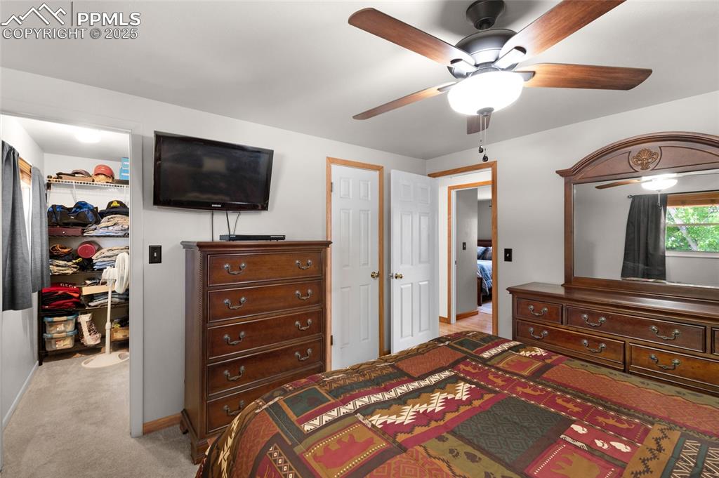 Image 25 of 45: Master Bedroom