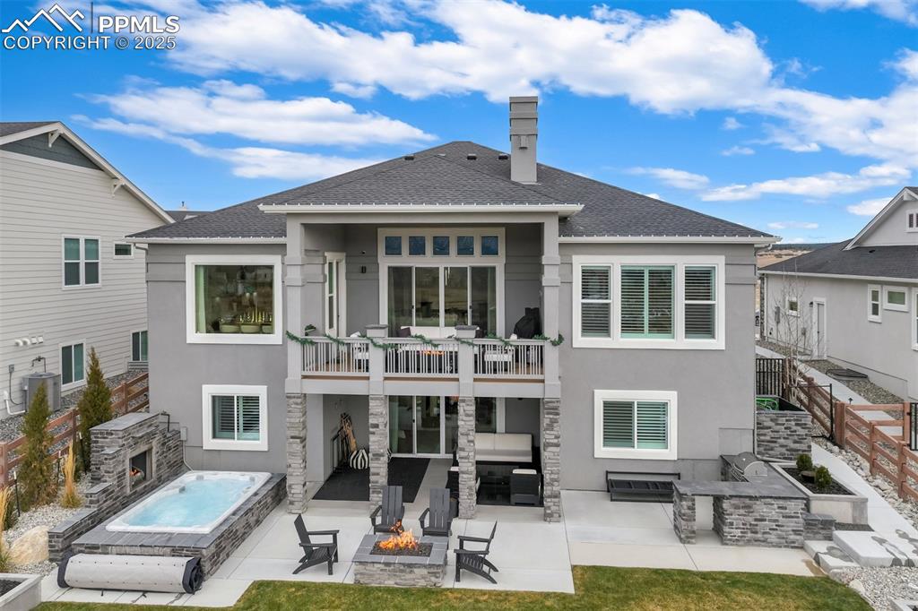 Image 44 of 47: Back of Structure