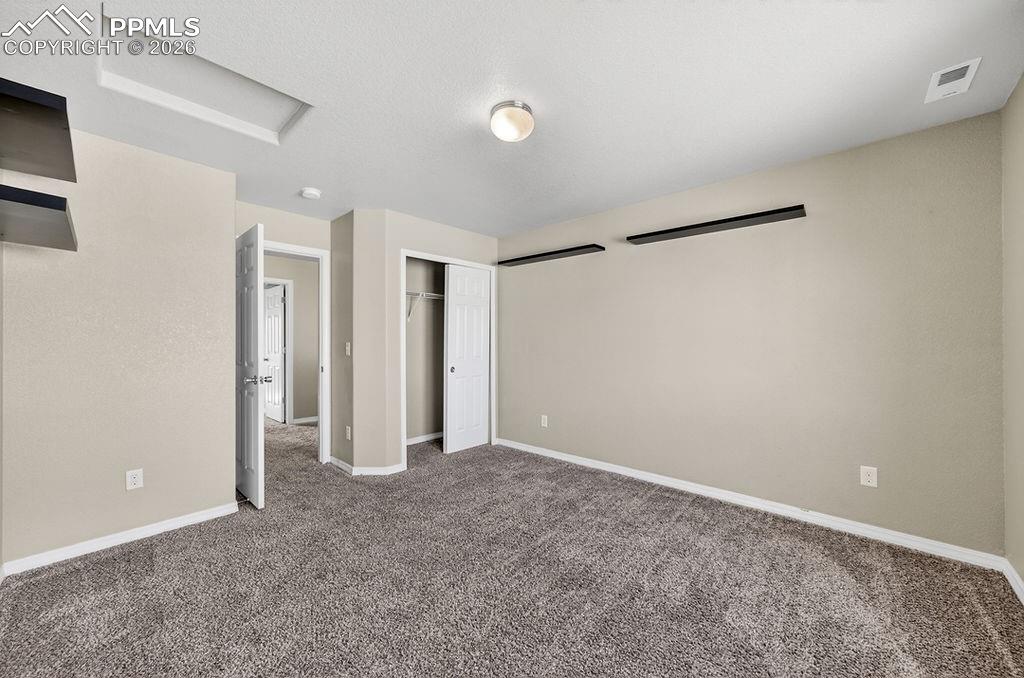 Image 20 of 26: Bedroom