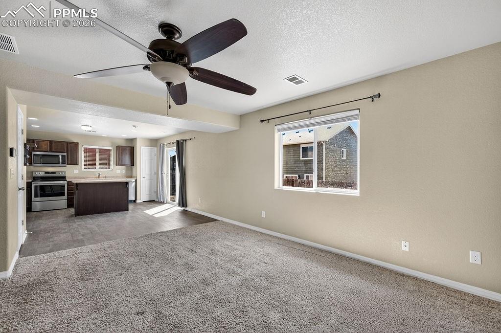 Image 7 of 26: Living Room