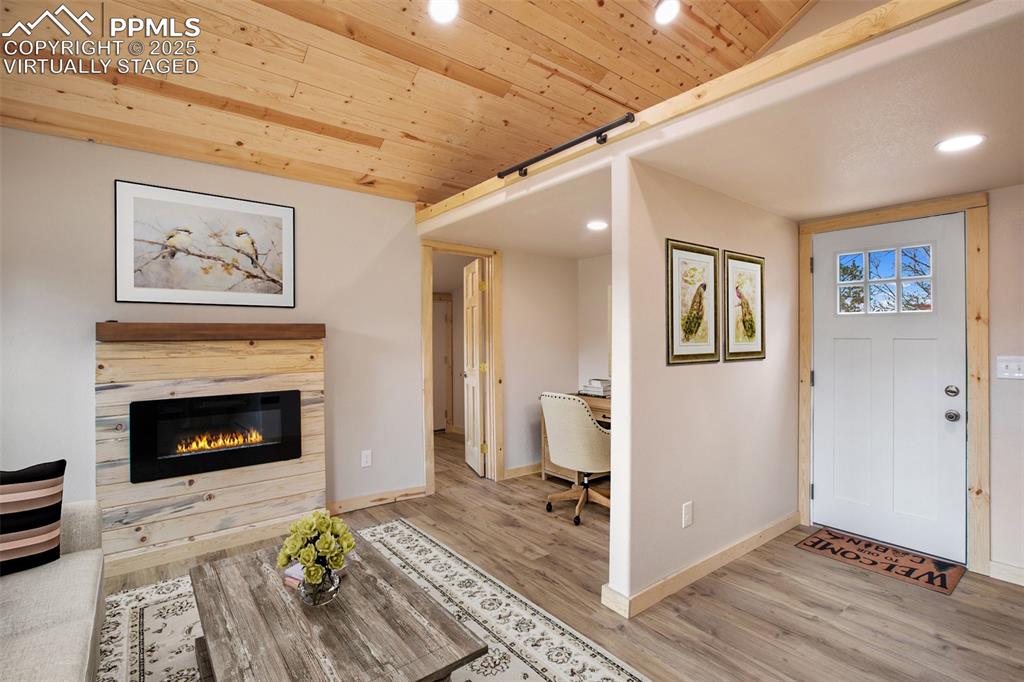 Image 3 of 50: Virtually Staged