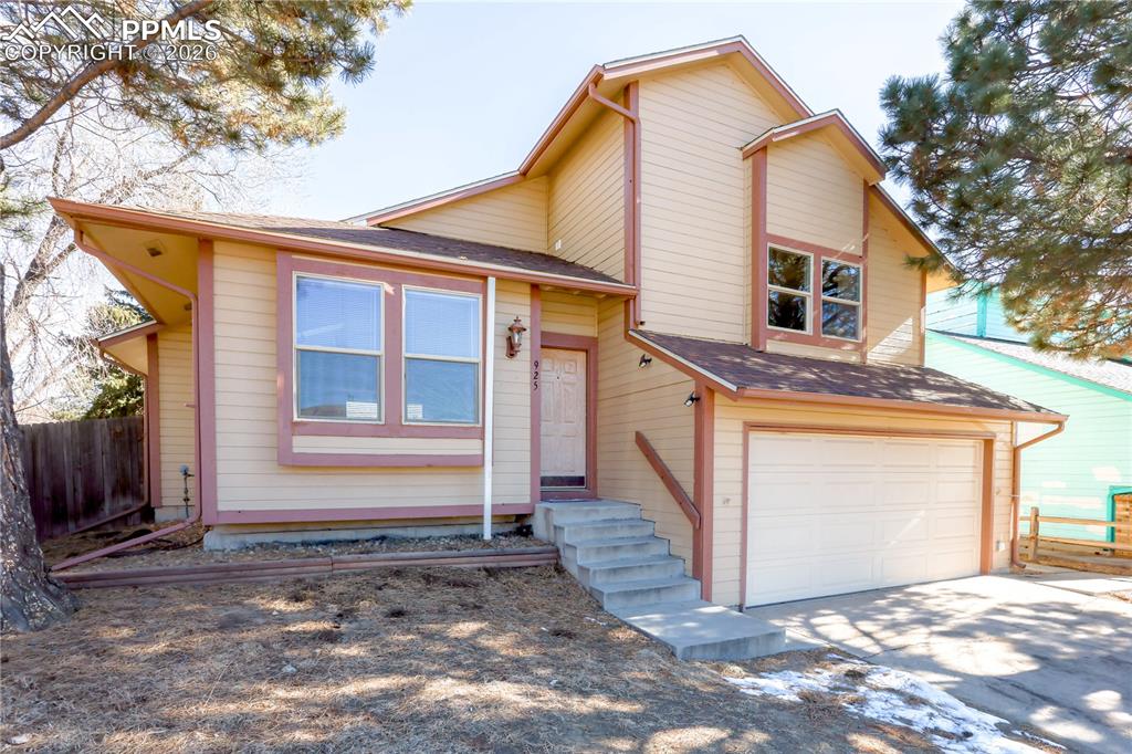 Image 25 of 26: Front of Structure