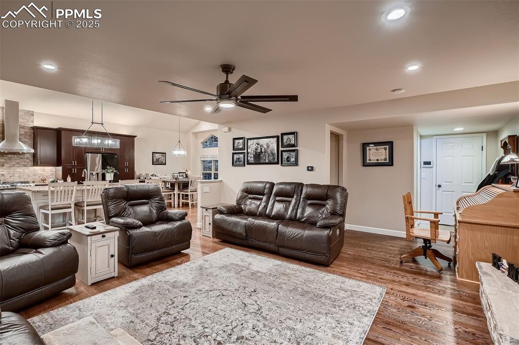 Image 10 of 28: Living Room