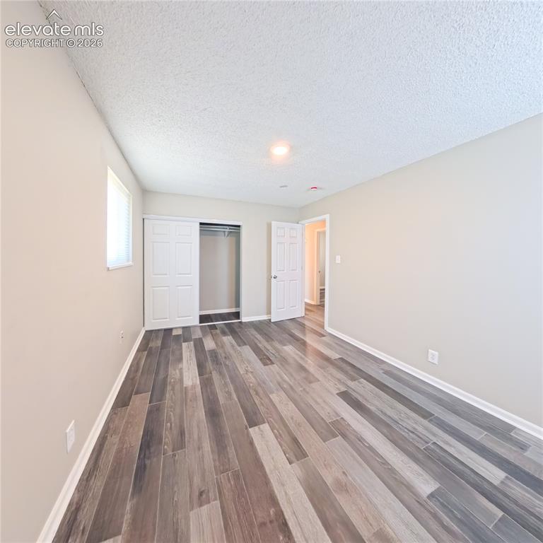 Image 17 of 42: Bedroom