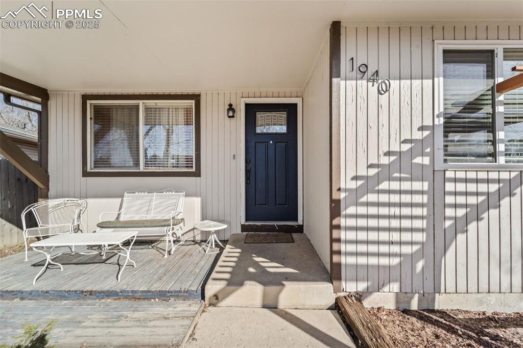 Image 5 of 23: Front Porch