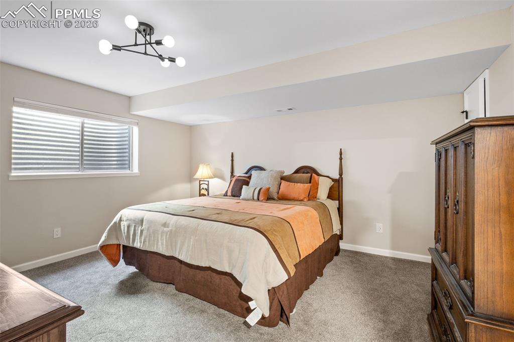 Image 30 of 33: Bedroom