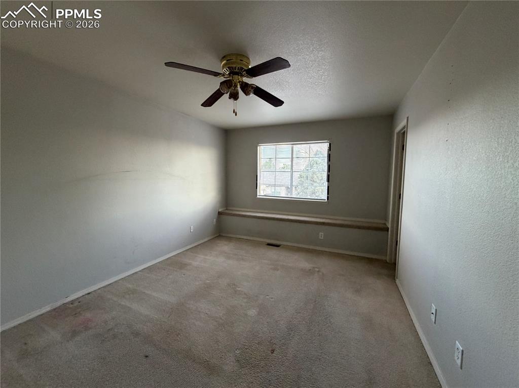 Image 9 of 23: Bonus Room