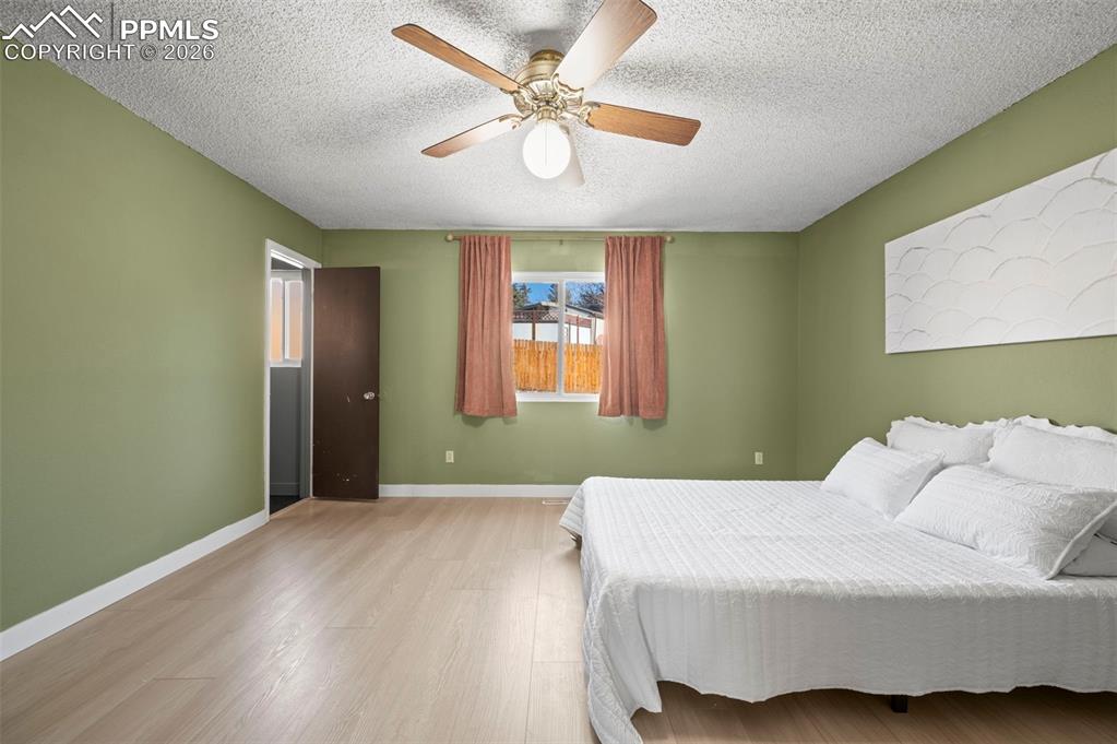 Image 13 of 39: Bedroom