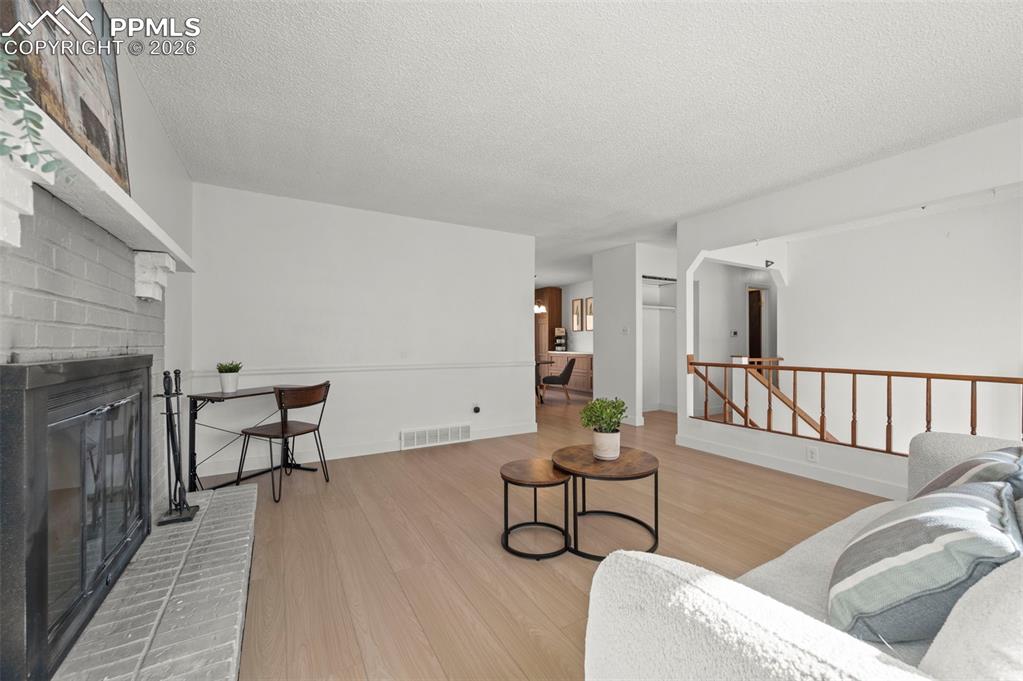 Image 5 of 39: Living Room