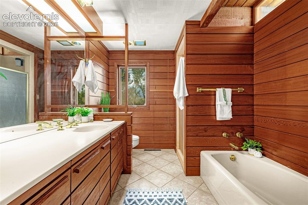 Image 33 of 49: Master Bathroom