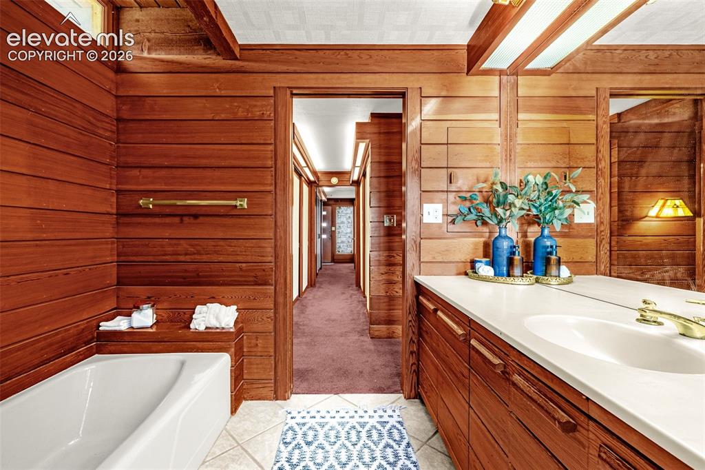 Image 35 of 49: Master Bathroom