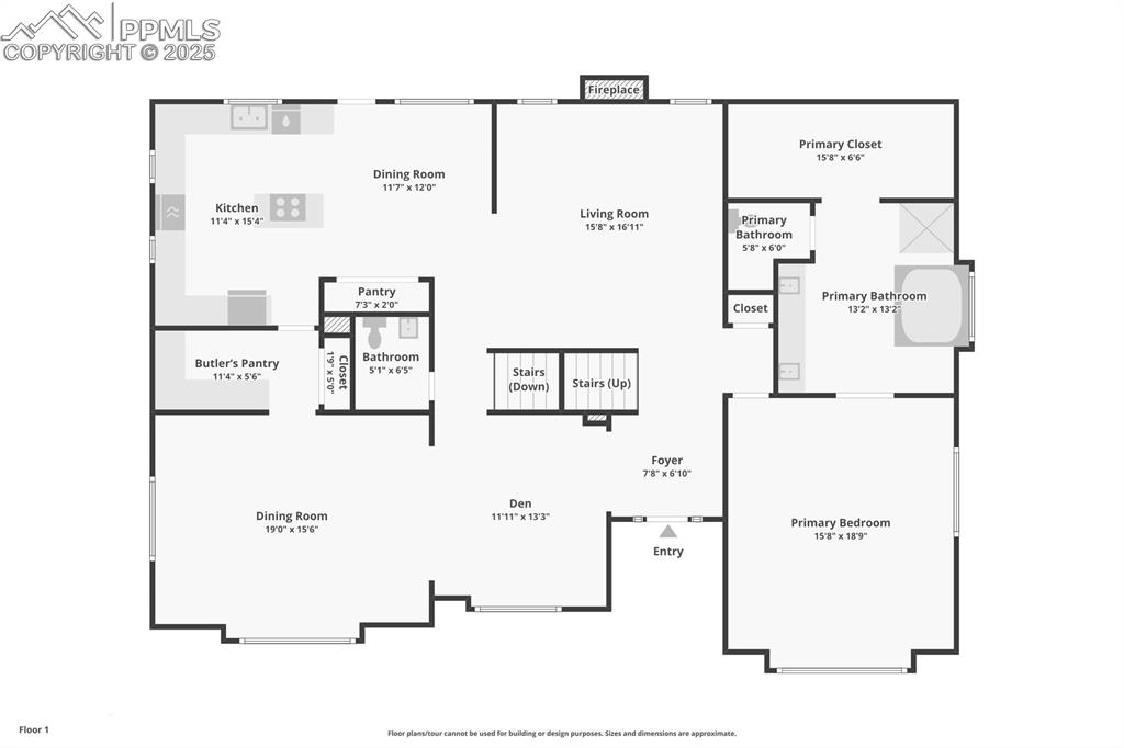 Image 44 of 45: View of room layout